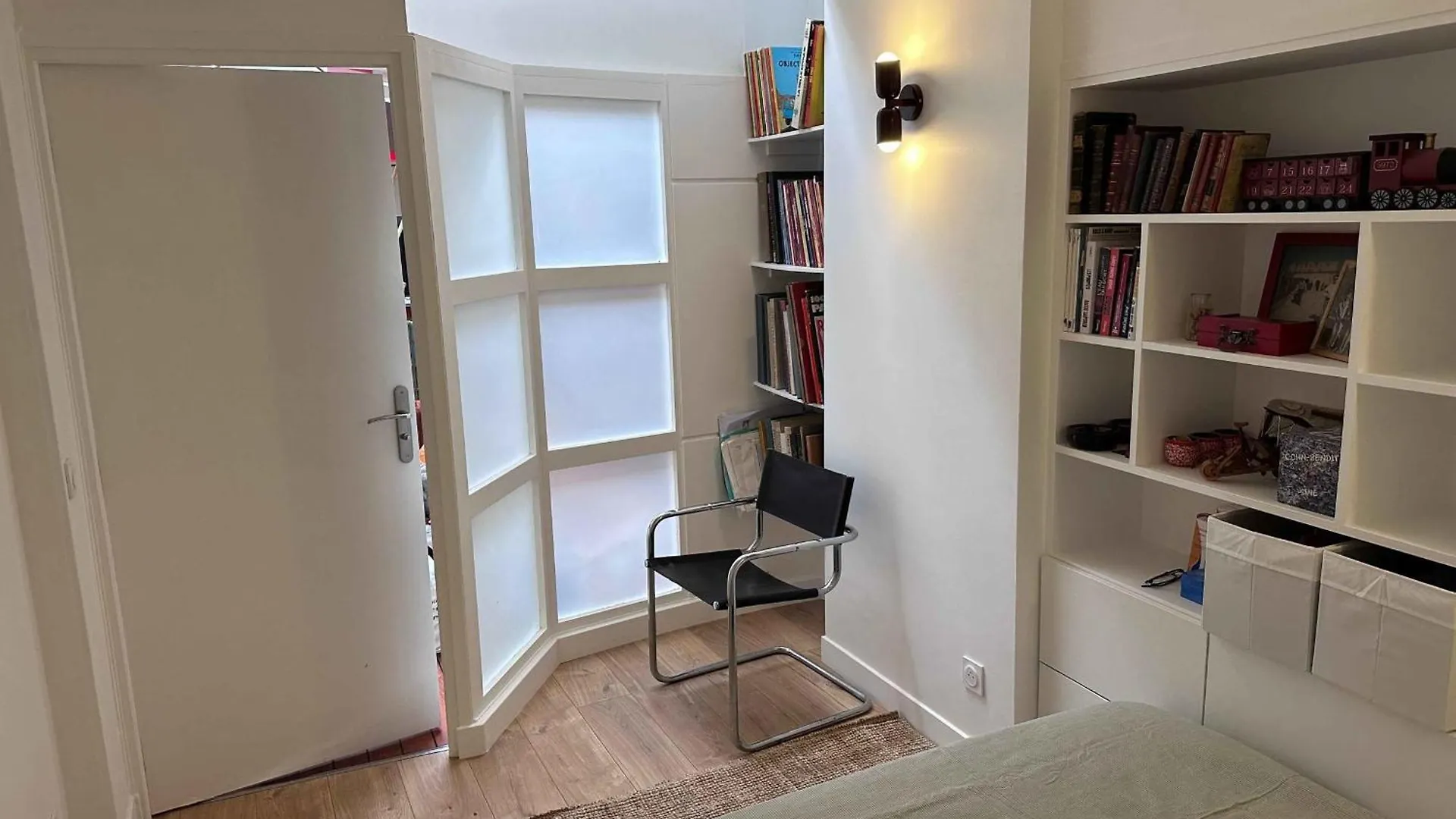 Atypical Loft In The Heart Of The Marais Apartment Paris