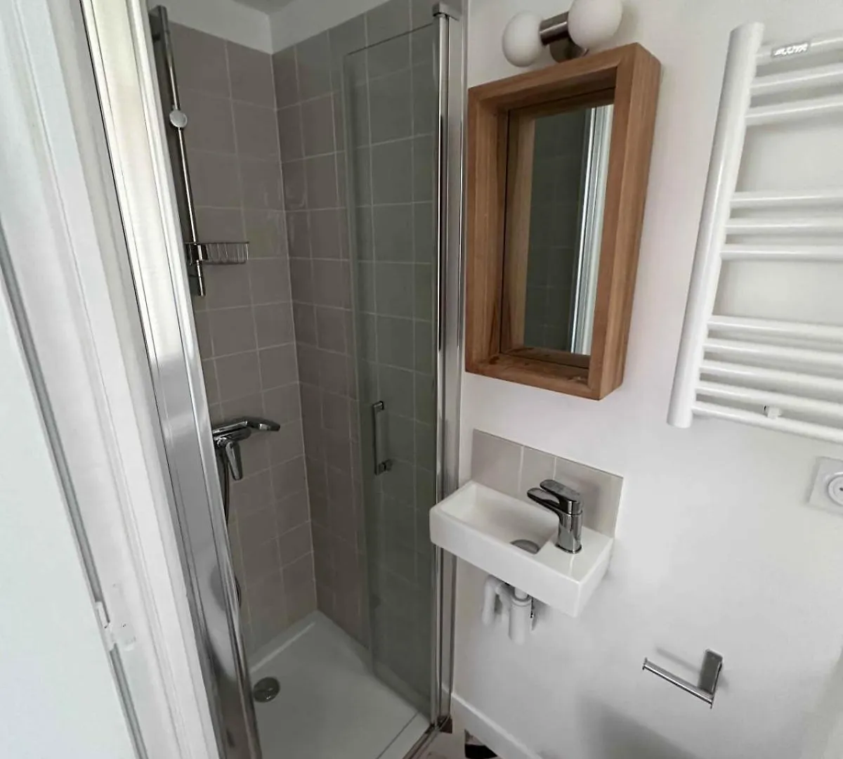 Atypical Loft In The Heart Of The Marais Daire Paris